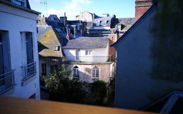 Charming flat middle of Trouville, 150m from beach