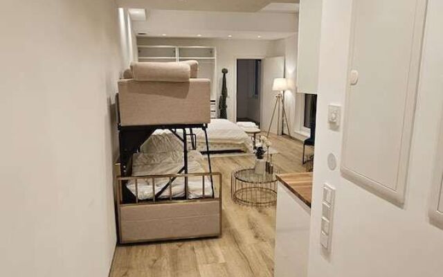 UG Neubau City Wohnung (optional Pool+Gym+2tes Bad extra buchbar)