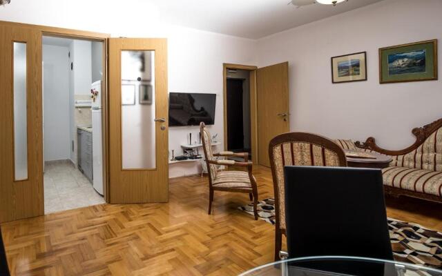 Apartment Sole
