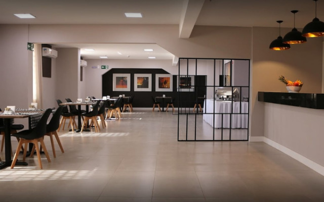Vila Business Hotel