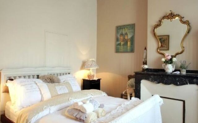 Canal Cottage