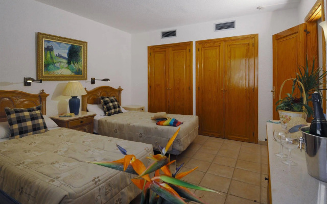 Beverly Hills Suites - Excel Hotels & Resorts