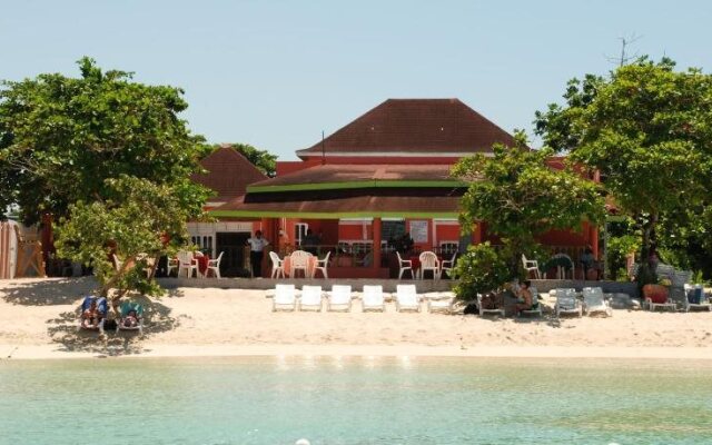 Shields Negril Villas