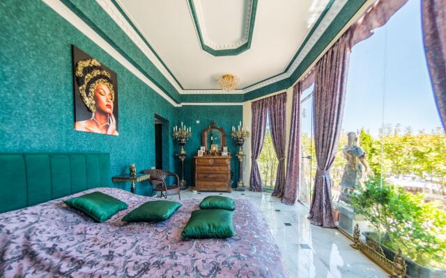 Апартаменты на проспекте Курортный 75Д