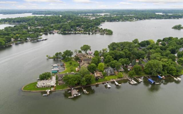 Lakefront Luxury