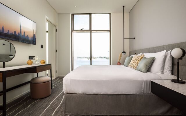 Th8 Palm Dubai Beach Resort, Vignette Collection, by IHG