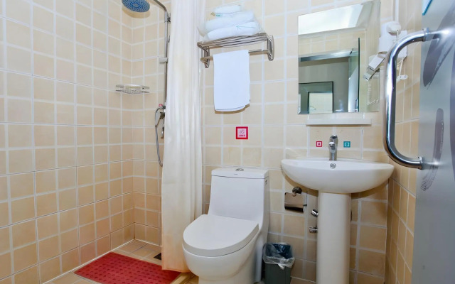 Pai Hotel (Jinan Shandong International Convention and Exhibition Center Dikou Road Branch)