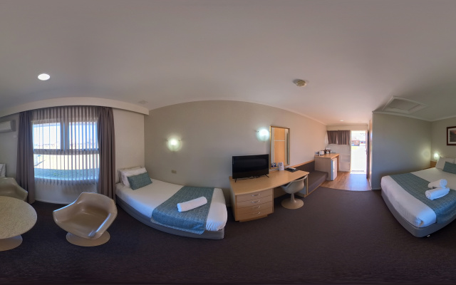 Hospitality Carnarvon, SureStay Collection by Best Western