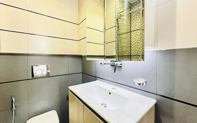 OYO HOME 1366 Standard One Bedroom Jvc