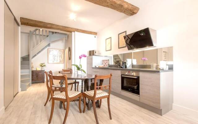 Apartment With 2 Bedrooms in Beaune, With Wifi
