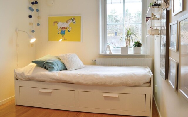 Stunning Home in Nacka Strand With 3 Bedrooms and Wifi