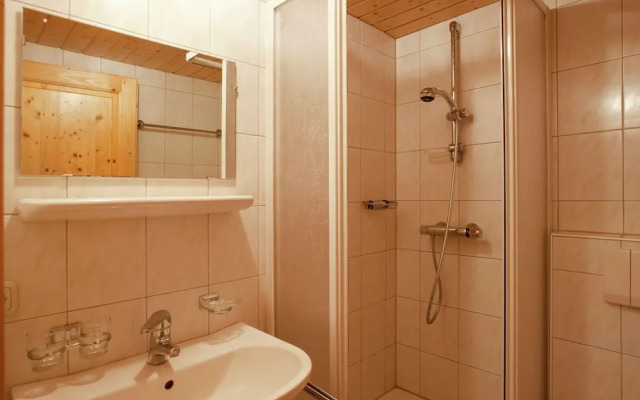 Cozy Apartment with Sauna near Ski Area in Silbertal