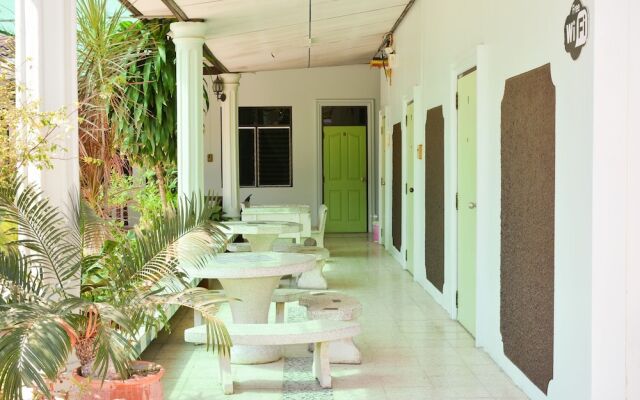 Pattaraporn Hotel by OYO Rooms