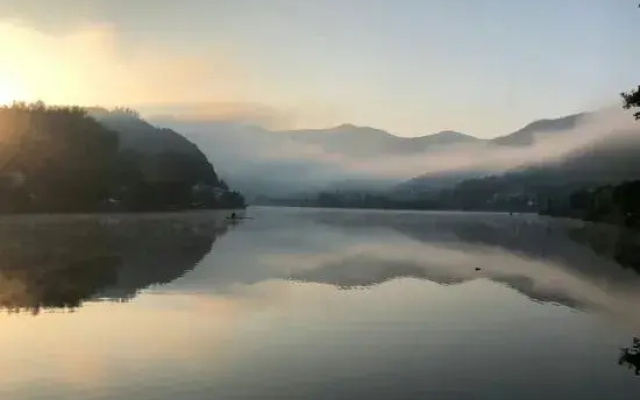 Ningguo Hongcun Riverside Homestay
