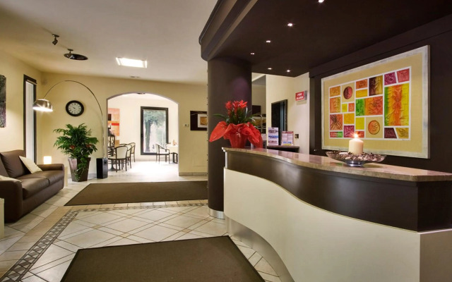 Hotel Montebello
