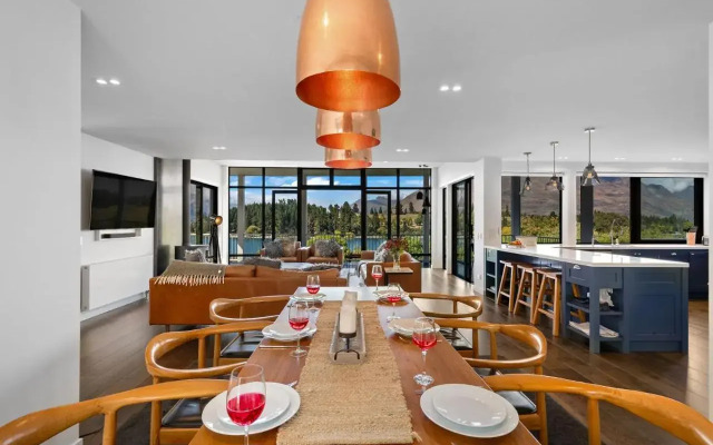 10 The Terrace