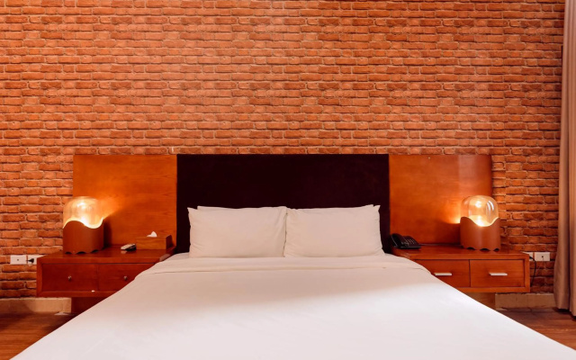Super OYO Capital O 1173 Le Grand Hanoi Hotel - The Ruby