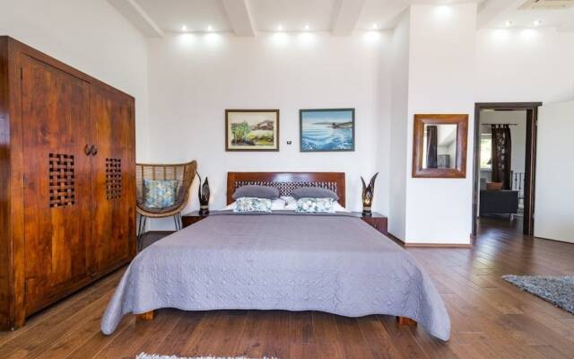 Luxury - Amazing Seaview - H