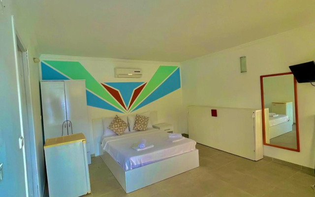 Korsan Ada Hotel