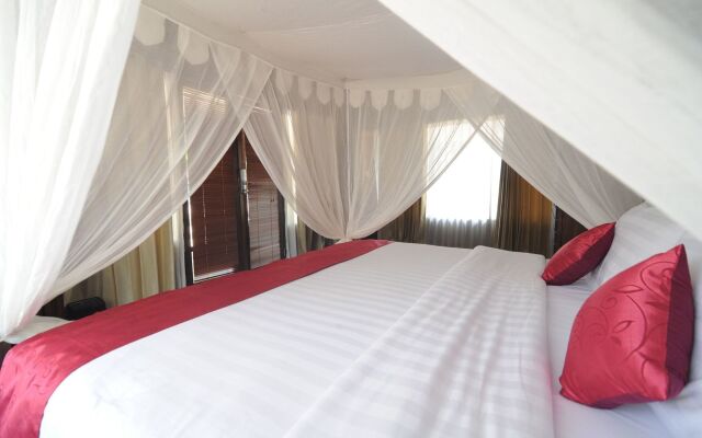Sylvia Beach Villa