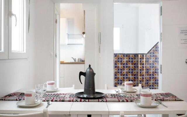 ESTRELLA - Sólo Parejas o Familias - 30m2