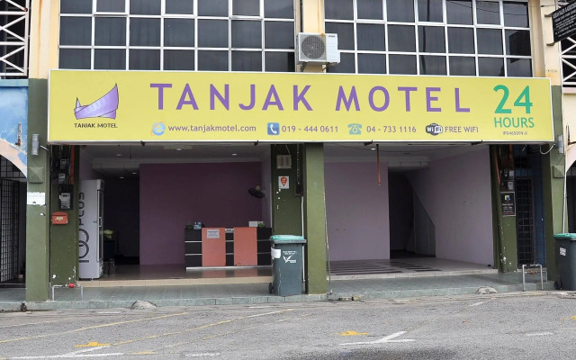 Tanjak Motel - Hostel