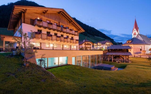Hotel Alpenfrieden