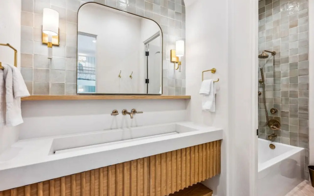 Rosemary 7 Bedroom Home