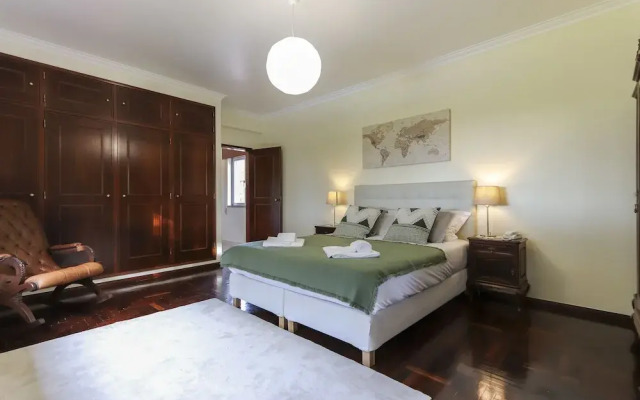 Sintra Classic Villa by Homing