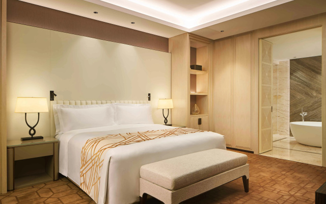 Conrad Tianjin
