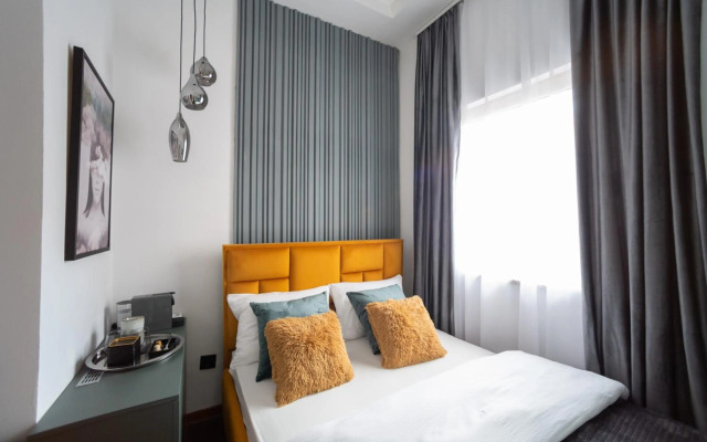 Natali luxury suites- mini rooms