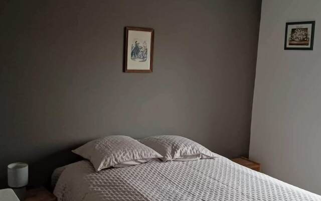 Pretty House in the Ardennes With Swimming Pool & Games Room