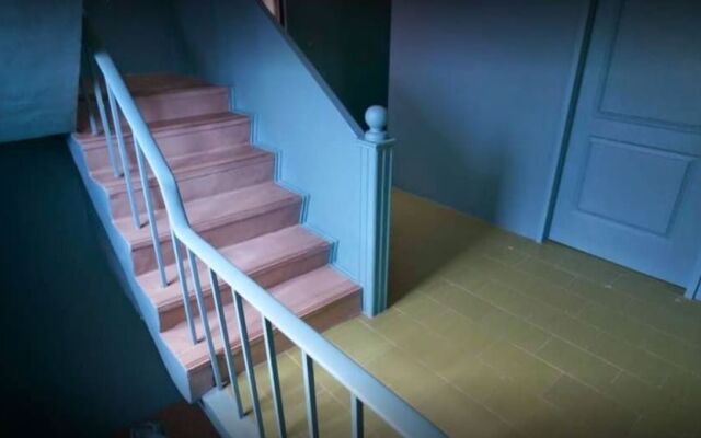 W3 HOSTEL- Self-Service Check-In Hotel