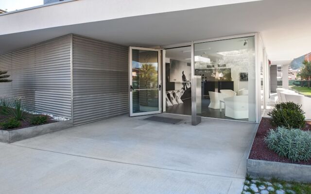 Garda Bike Residence