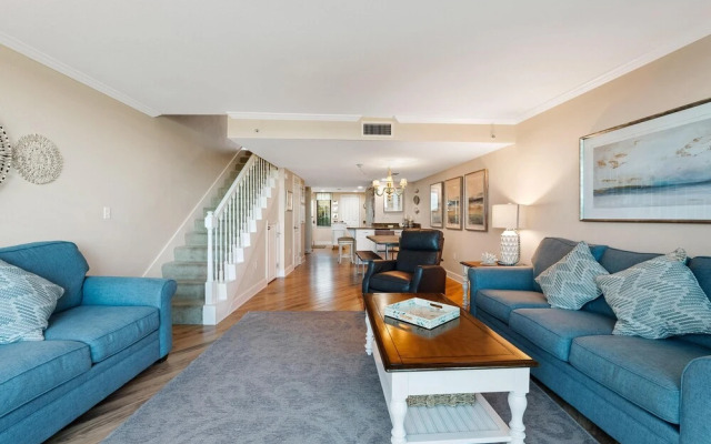 Perdido Towers East 104