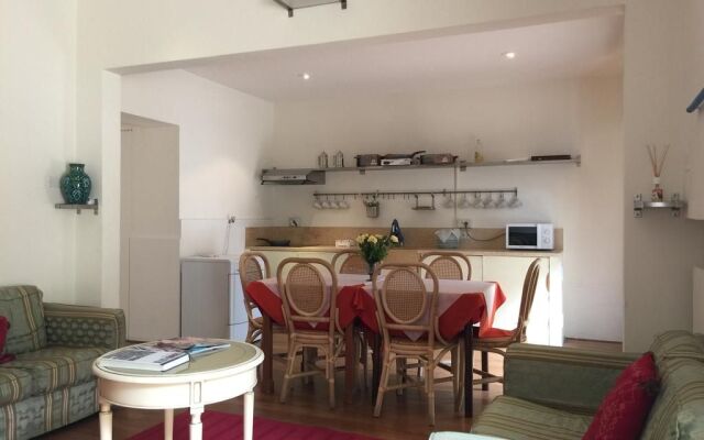 Florence Garden Apartment