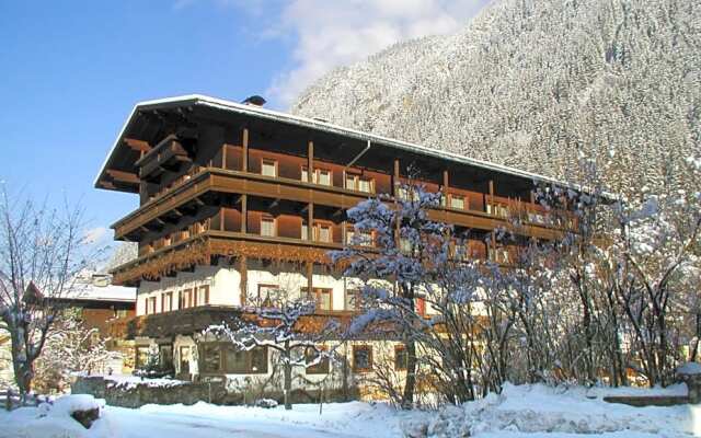 Hotel-Pension Strolz