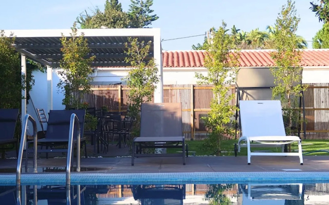 Art 4 You Carcavelos Suites