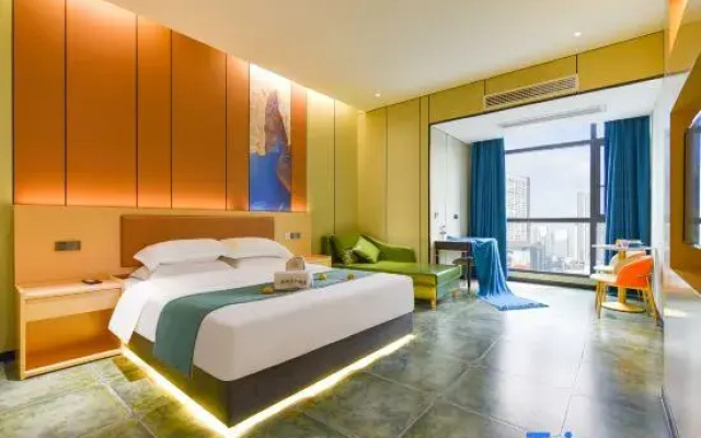 Kateres·Yifan·Hotel (Renhuai Municipal Government International Trade Center Store)