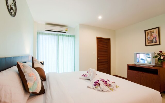 Deva Suites Patong