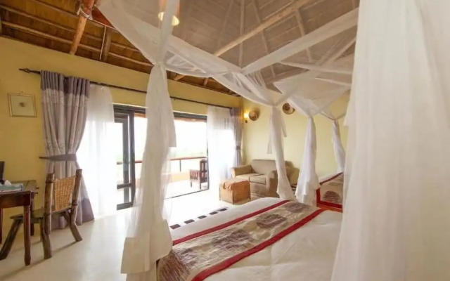 Ihamba Lakeside Safari Lodge
