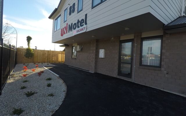 Uni Motel