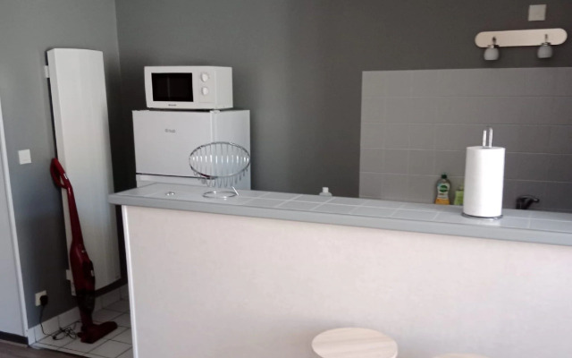 Modern apartment in Bayeux near Tapestry Museum