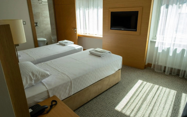 Lotus Park Hotel