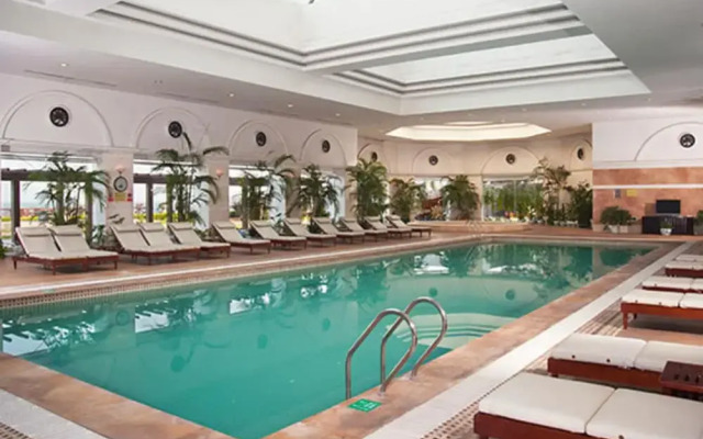 New Century Sea View Hotel Qinhuangdao