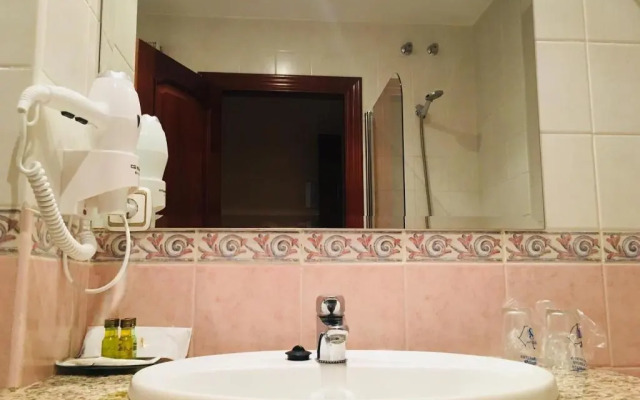 Hotel Alonso de Monroy