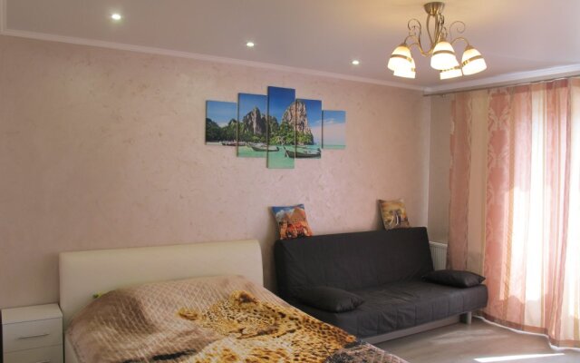 Mayskiye Apartment