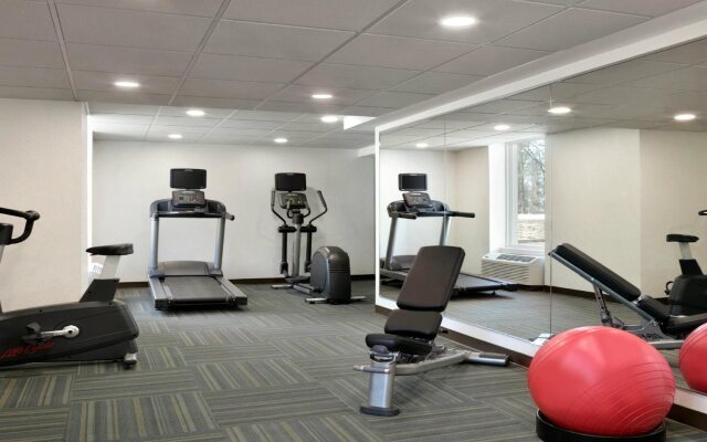 Holiday Inn Express Williamsbrg Busch Gardens Area by IHG