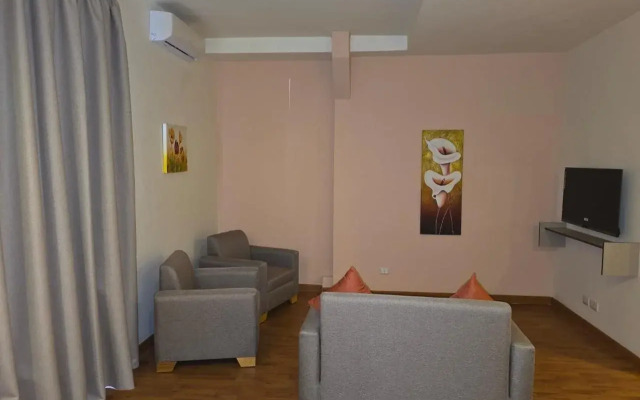 Manara Riva Suites