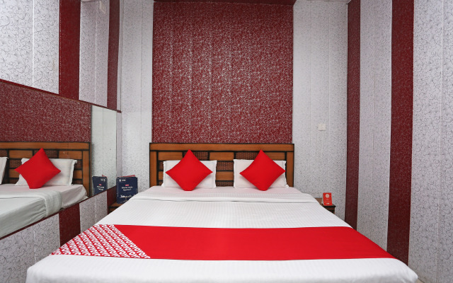Hotel Sudhir by OYO Rooms